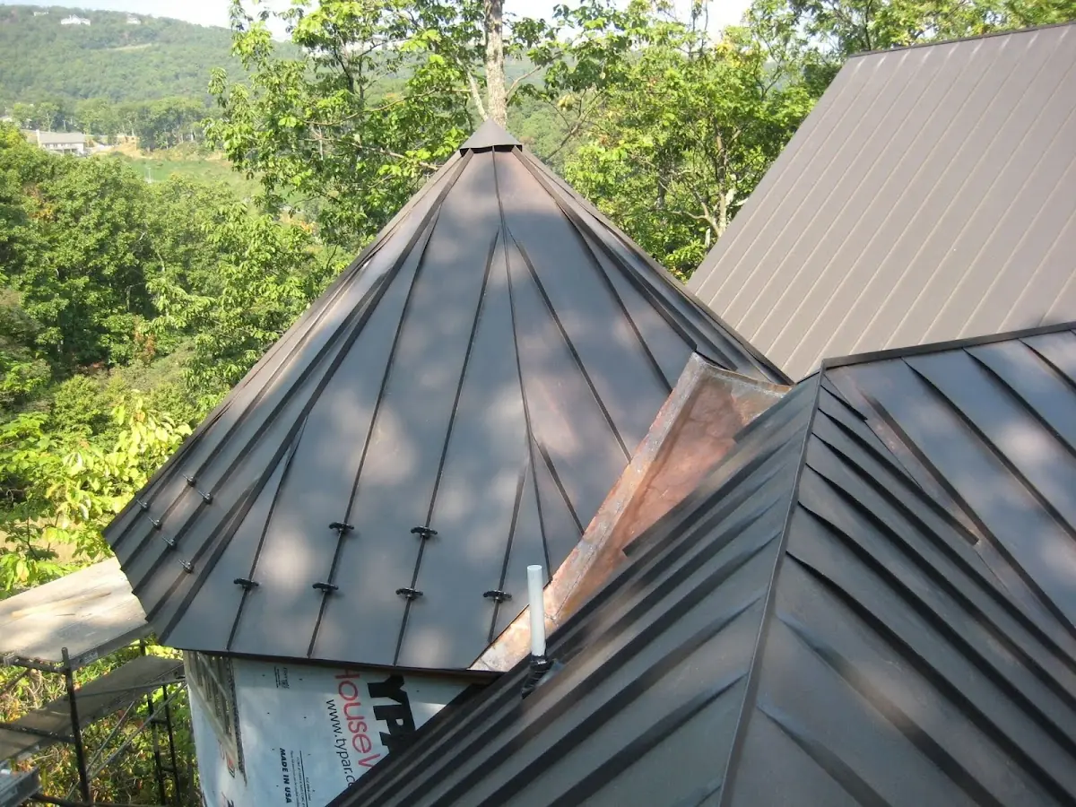 Professional Shingle Replacement & Repair by Craftsman Roofing in Hollis
